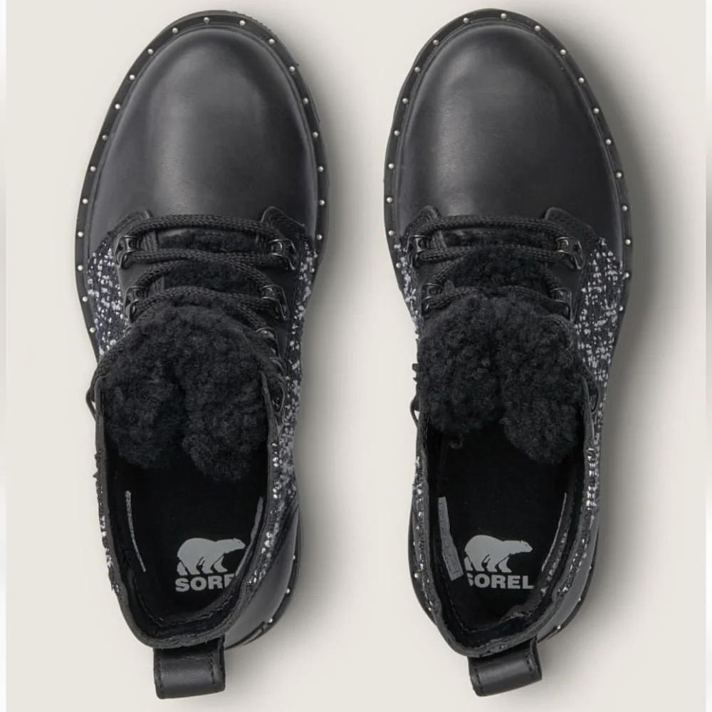 Sorel Boots - Picture 9 of 16